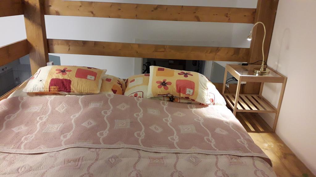 O-Ujlak Apartman Βουδαπέστη Εξωτερικό φωτογραφία