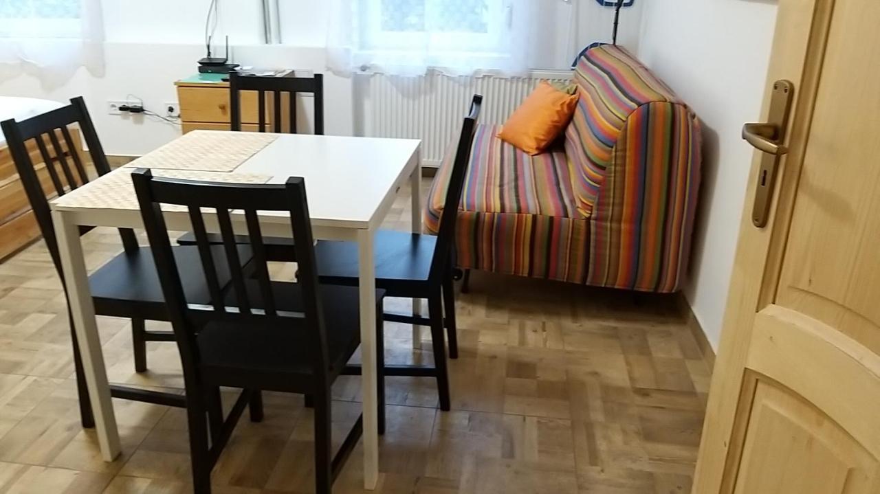 O-Ujlak Apartman Βουδαπέστη Εξωτερικό φωτογραφία